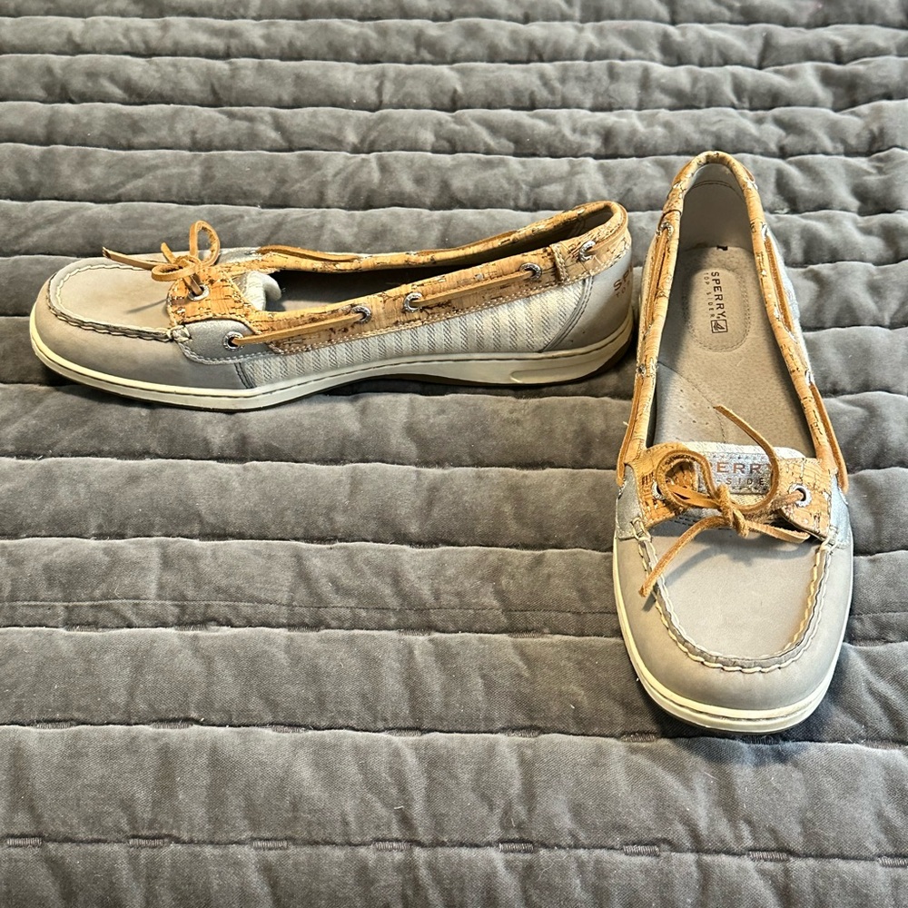 Sperry Women's Gray and Tan Loafers